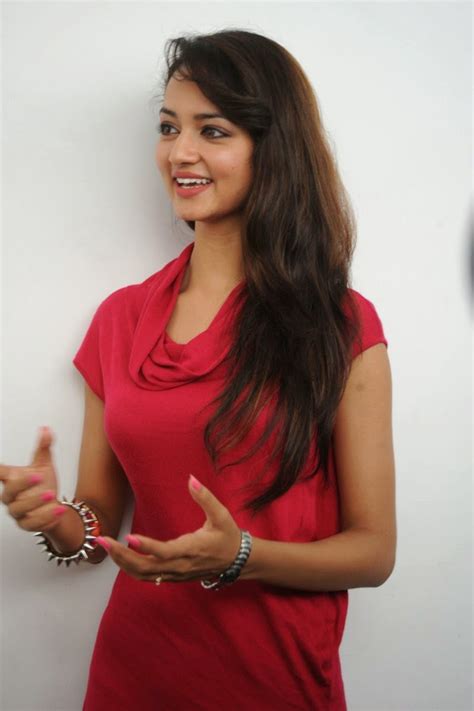 desi actress pictures actress shanvi latest cute photo gallery