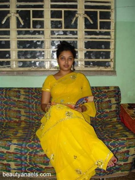Beautiful Muslim Girls Hot Tamil Aunties Pictures