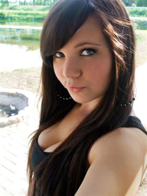 Sexy Brunette Cleavage Selfie