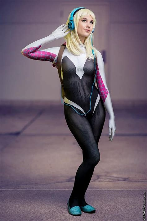 character spider gwen gwen stacy from marvel comics edge of spider verse and spider gwen