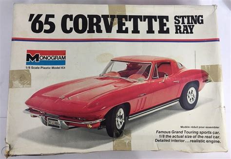 vintage monogram   scale red  corvette stingray car model