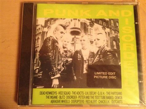 Punk And Disorderly Various Amazon De Musik Cds And Vinyl