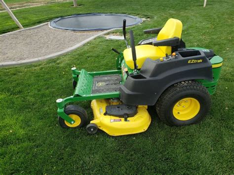 john deere  riding lawn mower  excellent condition ronmowers