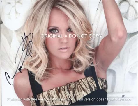 carrie underwood super sexy country singer hand signed autographed