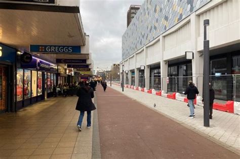 basildon  ghost town town centre   units stand empty