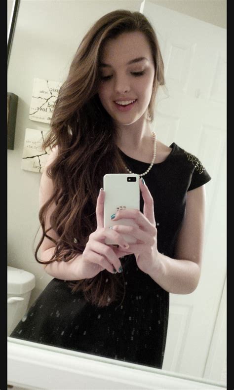 bathroom mirror selfie girl