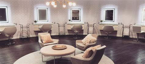beauty lounge