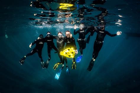 meet ibubble  worlds  intelligent autonomous wireless underwater drone zdnet