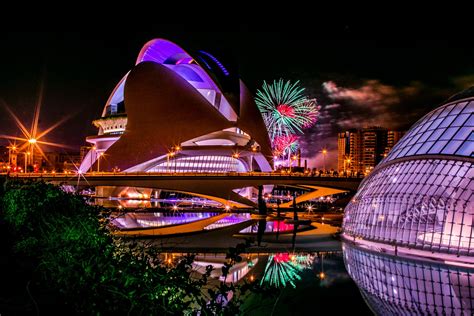 las fallas  tendran la nit del foc mas  de la historia