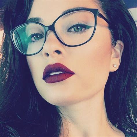 🤓 sofiltered latina fashion eye glasses glasses makeup glasses