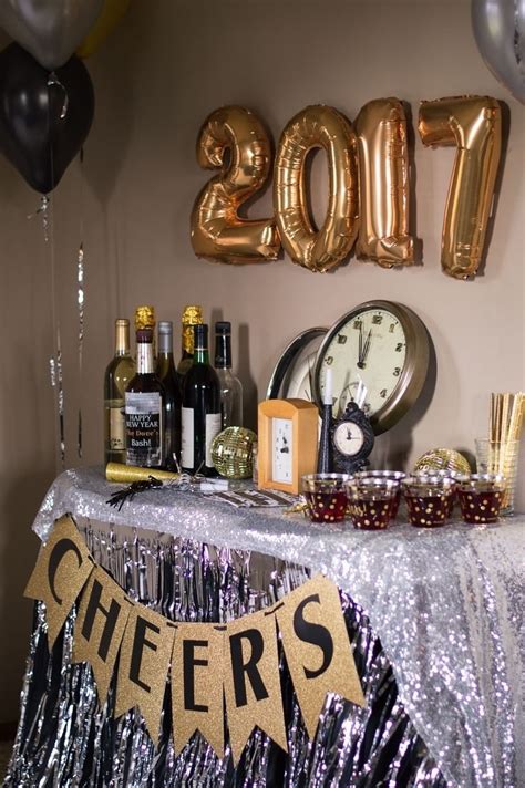 fabulous  years eve party ideas  adults