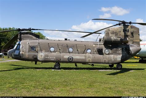 boeing ch  chinook  canada air force aviation photo  airlinersnet