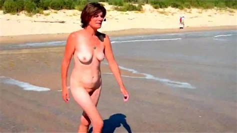 Spy Beach Mature Tribute Granny Saggy Huge Nipples
