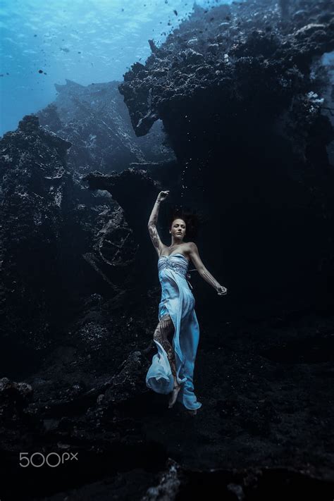 1080p Free Download Women Model Water Underwater Hd Phone