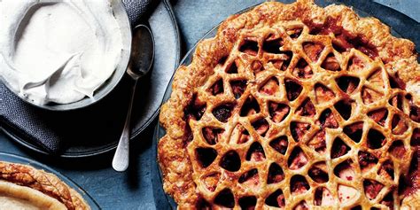 5 Pies That Will Impress Everyone At Thanksgiving Dinner Self