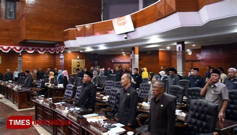 waduh apbd  gagal disahkan dprd indramayu  alasannya times