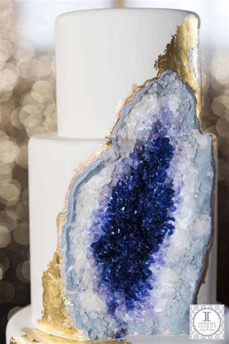Look At This Amazing Wedding Cake Made From Edible Geode