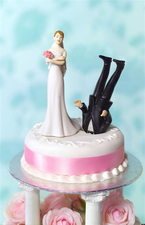 funny divorce what huffpost divorce readers wedding cake toppers