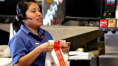 Mcdonald S Helps Workers Get Food Stamps