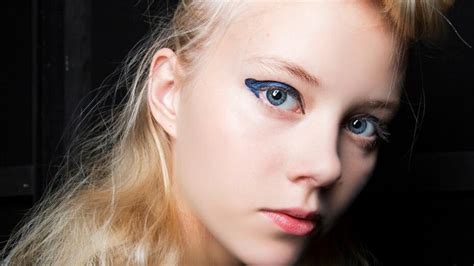 blue eyeliner   gorgeous swipe  color blue eyeliner