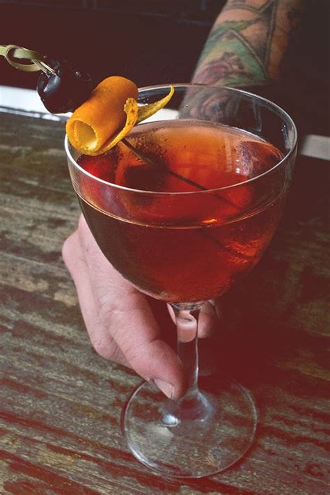 9 Best Whiskey Cocktails To Make At Home Whiskey