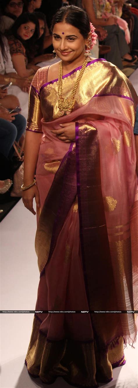 vidya balan s top 10 sari looks
