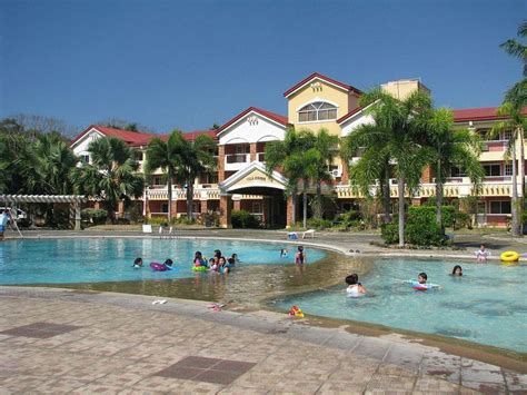 Subic Holiday Villas Au 197 2021 Prices And Reviews