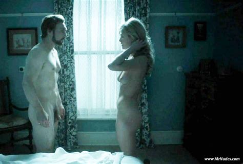 naked rosamund pike porno thumbnailed pictures
