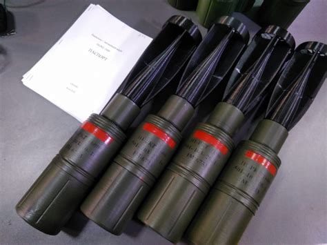 ucraina adapteaza grenada rkg  pentru lansarea cu precizie din drone usoare defenseromaniaro