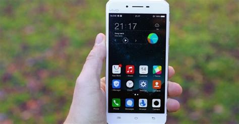 10 HP Vivo RAM 6 GB harga Rp 2 jutaan, desain elegan