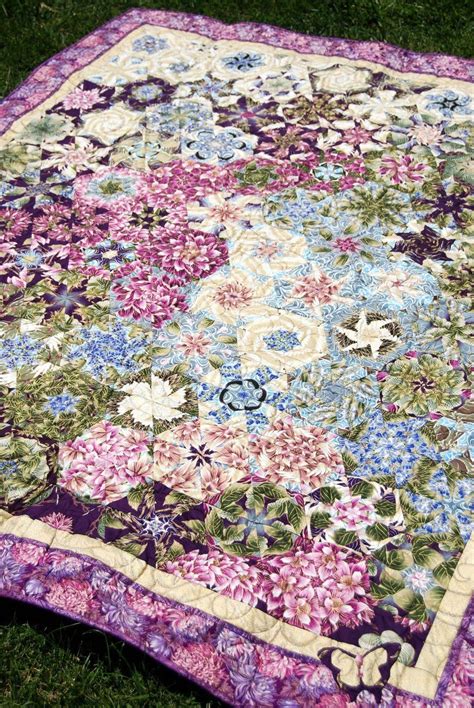 crazy quilt  patterns crazyquilting  block  kaleidoscope quilt quilt blocks