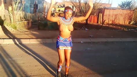 zulu girl dancing and jiggling her soft tits xhamster