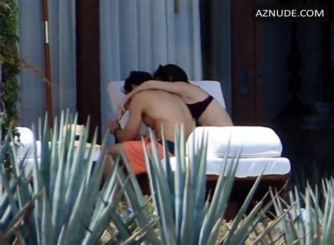 Emma Watson Sexy With Brendan Wallace In Cabo San Lucas Mexico Aznude