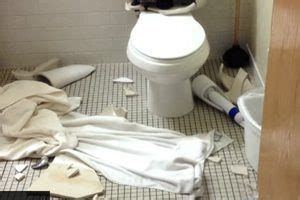 pw represents florida man  class action  makers  exploding toilets parker waichman llp