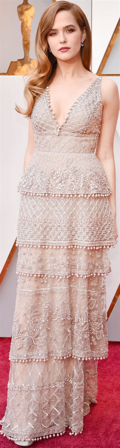 Zoey Deutch Oscars Rc Look In Elie Saab Couture At The