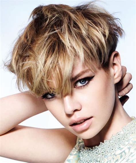 the best short haircuts that are the most trendy for women