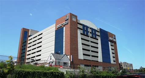 fileny jamaica hospital img jpg wikimedia commons