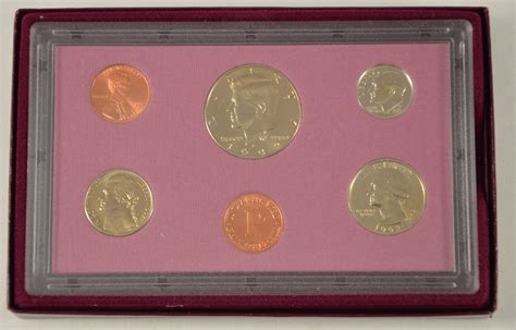 historic coin collection  uncirculated bank set nicely packed  coins property room