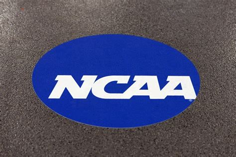 ncaa   rules  compensate players   likenesses