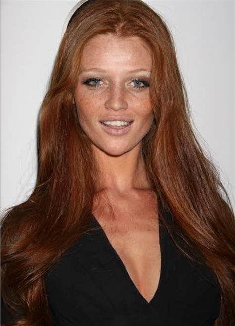 Cintia Dicker Model Beautiful Red Hair Lot Of Freckles