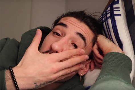 Arsenal News Hector Bellerin Reveals Rehab Anguish After Fearing