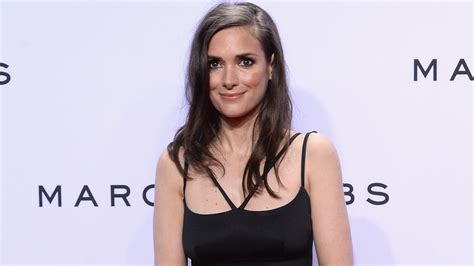winona ryder explains why she s never been married entertainment tonight