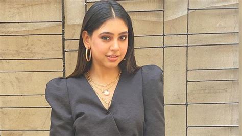 niti taylor   shocked  scared initially  meaningless trolls  affect  mental