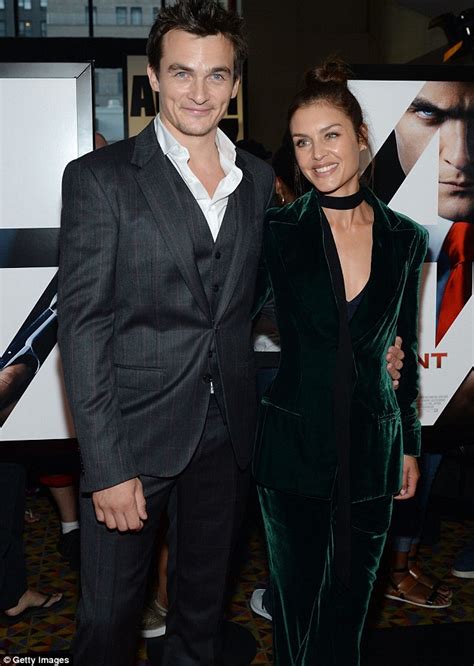 rupert friend and fiancée aimee mullins stun at hitman agent 47 premiere in ny daily mail online