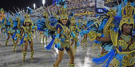 rio de janeiro delays carnival  st time   century  pandemic daily sabah