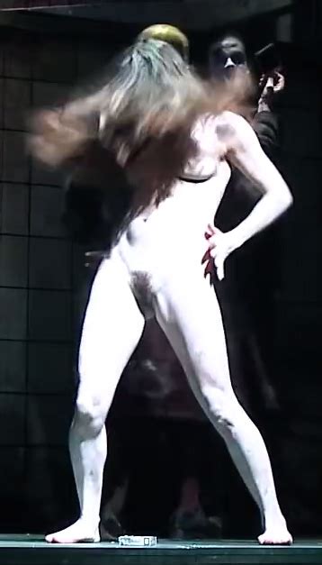 Naked Laura Angelina Palacios In Lulu Eine Mörderballade Stageplay