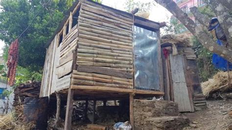 nepal girls sleep in menstruation huts despite ban