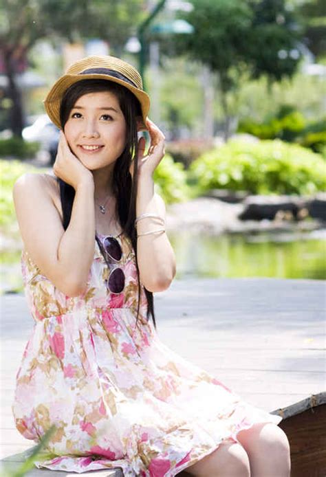 hot girls vietnamese sexy beautiful girl xuan mai very pretty with summer sun