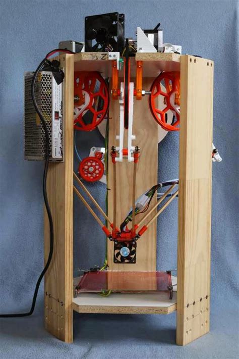 Delta 3d printer made with no linear rods or bearings