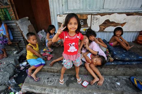 Vietnamese Slum Women – Telegraph